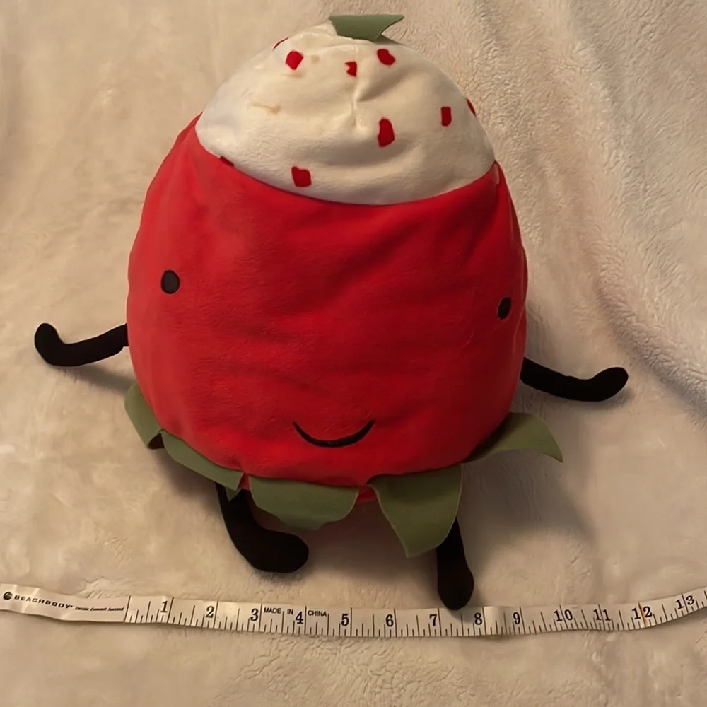 Strawberry Plush - Picture 4 of 5